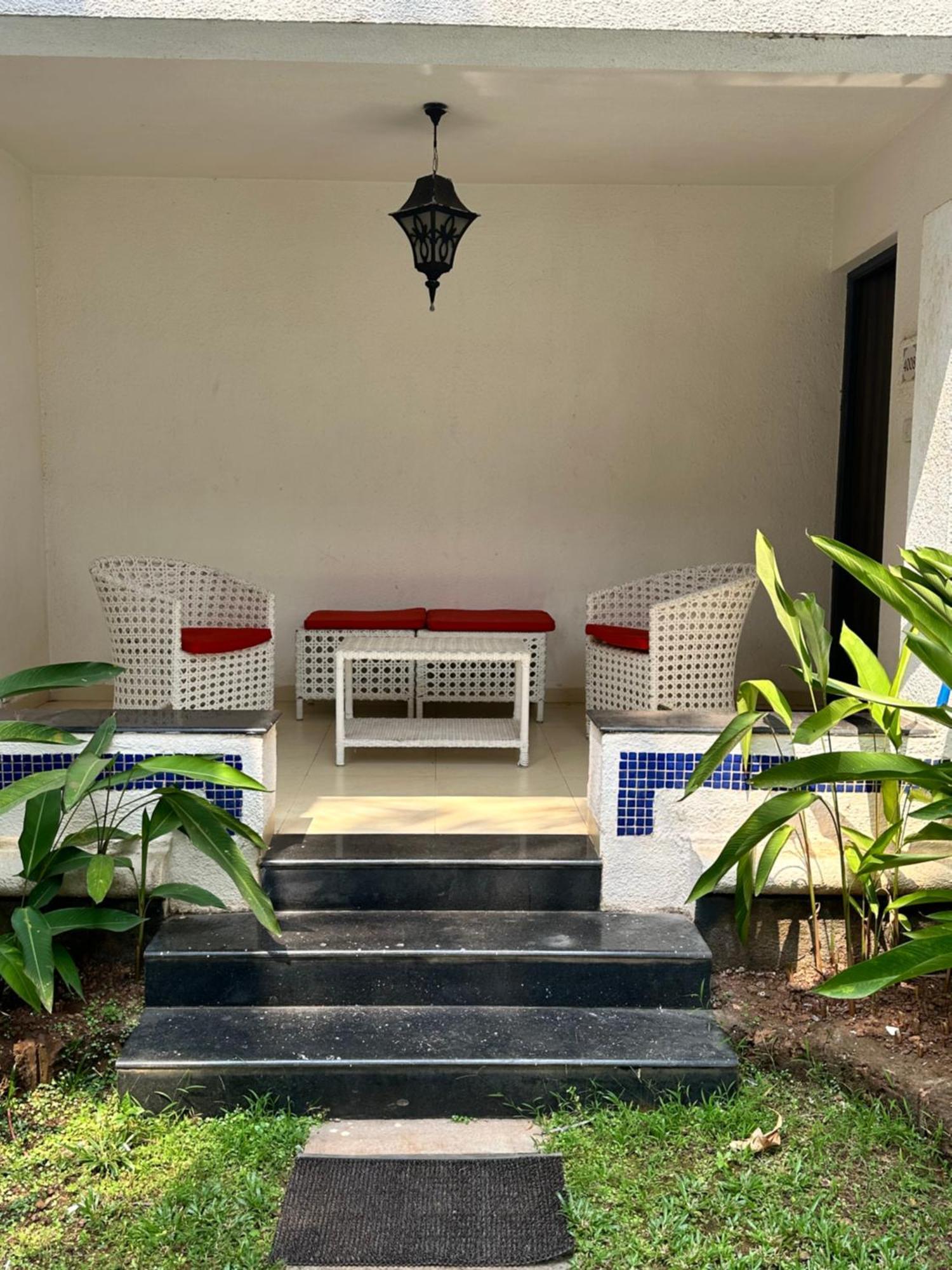 Riviera Hermitage Anjuna Exterior photo