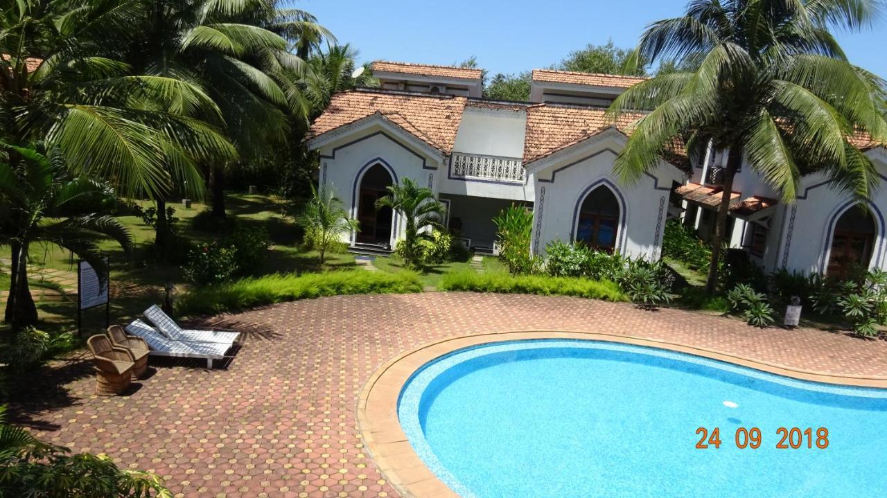 Riviera Hermitage Anjuna Exterior photo