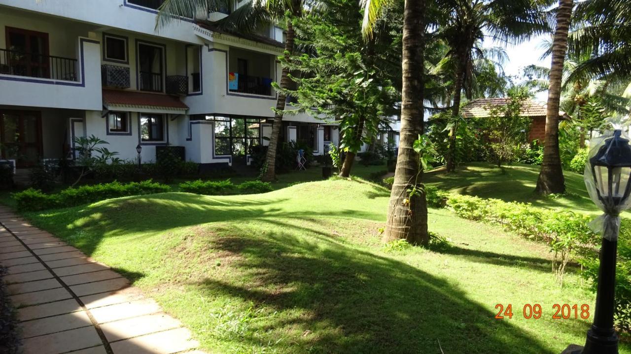 Riviera Hermitage Anjuna Exterior photo